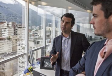 Antes investigado nos EUA, bilionário venezuelano agora tem contrato de petróleo com Pentágono