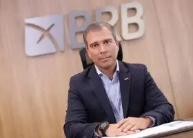 BRB não encontra bens de ex-presidente e recorre à Receita Federal