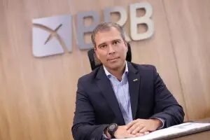 BRB não encontra bens de ex-presidente e recorre à Receita Federal