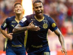 Com gols de Jean Lucas e Juba, Bahia bate o Remo e volta ao G-4 do Brasileirão