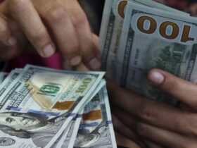 Dólar sobe para R$ 5,22 e atinge maior nível desde março