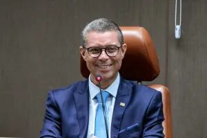 Fábio Mitidieri lidera disputa pelo governo de Sergipe