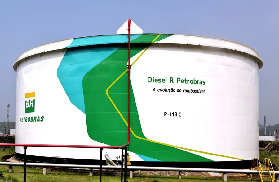 Fazenda edita portaria que mantém subvenção de R$ 2,12 para o diesel