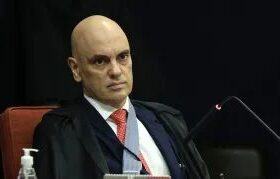 Folha pede investigação de Moraes pelo próprio Supremo