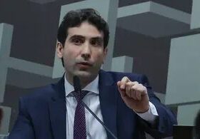 Galípolo confirma intimação da PF para depor no caso Master