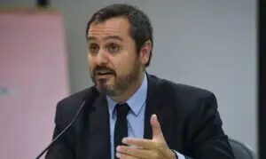Imprensa internacional repercute afastamento de Andrei Rodrigues pelo STF