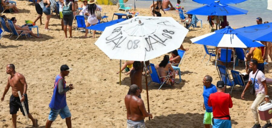 Inema aponta 24 praias impróprias para banho em Salvador