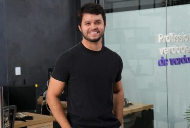 Jovem cria holding de empresas de marketing e tecnologia e espera faturar R$ 50 milhões até 2030