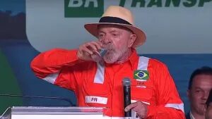 Lula sobre uísque presenteado por Vorcaro: ‘Se deu, já bebi’