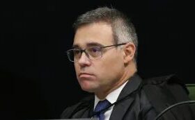 Mendonça confirma voto que retira do ar posts sobre Nossa Senhora