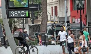 Onda de calor coloca oito Estados em alerta