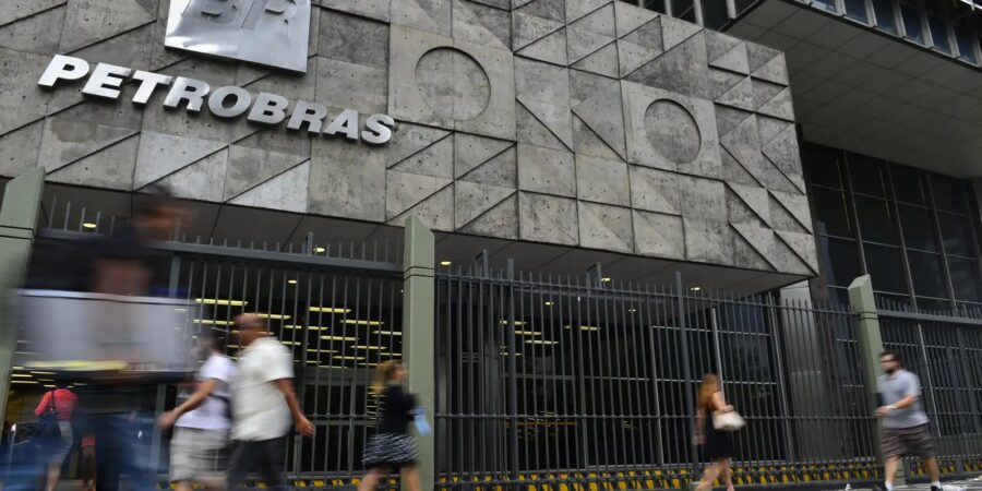 Petrobras fecha acordo para comprar gás dos EUA por mais de 20 anos