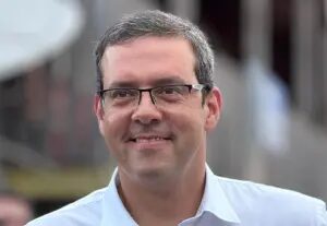Real Time Big Data: Dr. Furlan lidera governo no Amapá; Rayssa Furlan, Senado