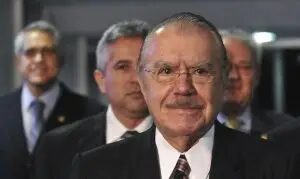 Sarney é internado com diagnóstico de pneumonia