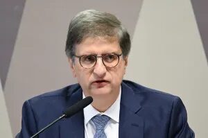 Sessão que avalia permanência de Gonet no caso Master deve ser ao vivo, defende senador
