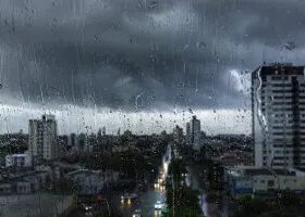 Sexta-feira de chuvas em boa parte do país