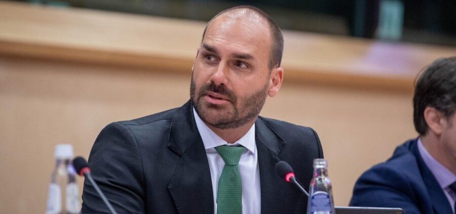 STF condena Eduardo Bolsonaro por difamação contra Tabata Amaral