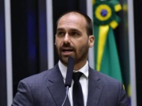 STF rejeita recurso e mantém condenação de Eduardo Bolsonaro por coação em processo sobre trama golpista