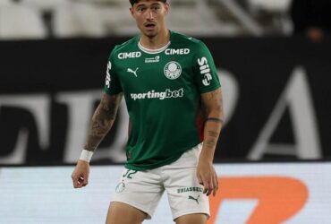 Suspensões de Andreas e Marlon abrem disputa por vaga no meio do Palmeiras