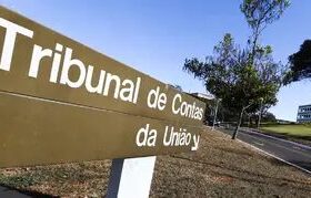 TCU aceita representação contra live de Lula no Alvorada