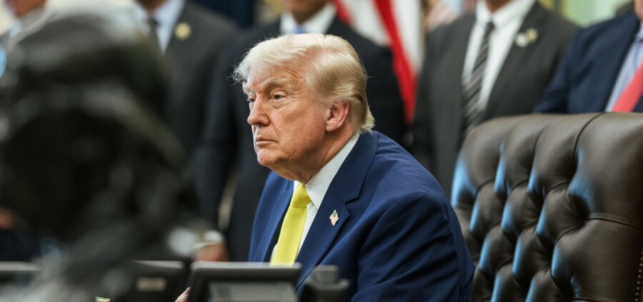 Trump recusa proposta de cessar-fogo de sete dias apresentada pelo Irã