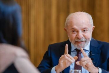 ‘Vorcaro virou banqueiro no governo Bolsonaro e prisioneiro no meu’, diz Lula