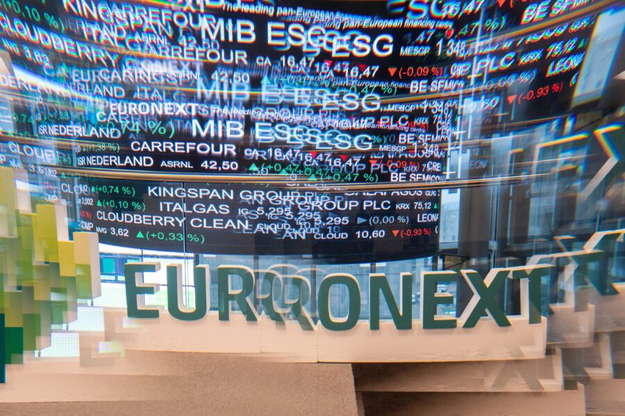 Bolsas avançam na Europa com recuo dos juros e do petróleo, mas caem na semana