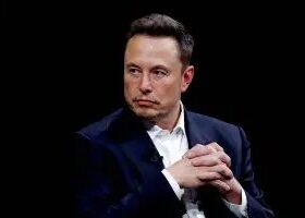Elon Musk volta a reagir a posts contra Moraes