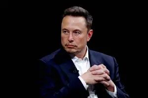 Elon Musk volta a reagir a posts contra Moraes
