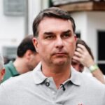 Emendas de Flávio Bolsonaro pagaram empresas investigadas e entidade considerada inexistente