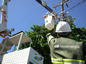 Neoenergia conclui venda de participação em 7 ativos de transmissão em acordo com fundo GIC
