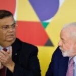 O post de Dino no dia seguinte ao fim do 1º turno