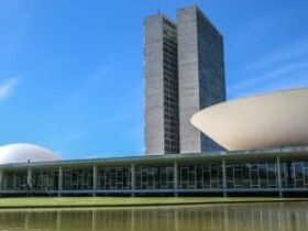 Por que deputados e senadores são eleitos de maneiras diferentes?