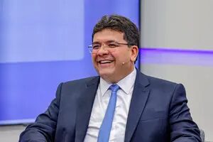 Rafael Fonteles (PT) é reeleito governador do Piauí