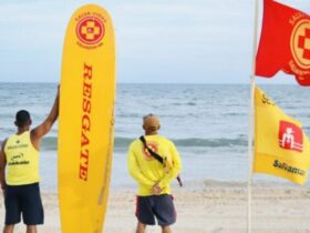 Salvamar alerta para riscos no mar em Salvador durante fim de semana de calor e chuva