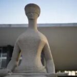 Suspeita de bomba próxima ao STF mobiliza policiais e interdita região em Brasília