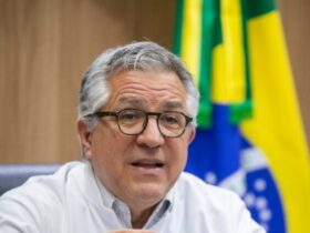 “A vida tem que vir em primeiro lugar”, diz Padilha ao defender proibição das bets