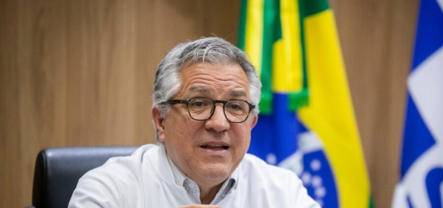 “A vida tem que vir em primeiro lugar”, diz Padilha ao defender proibição das bets