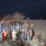 Acidente com ônibus deixa sete mortos e 13 feridos na Bahia