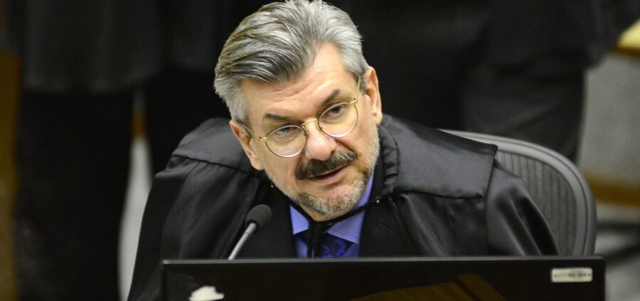 AGU recorre ao STF para pedir exoneração de Marco Buzzi