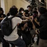 Aluno que ajudou a espancar colega acusado de nazismo na UFRJ é réu por estupro de vulnerável