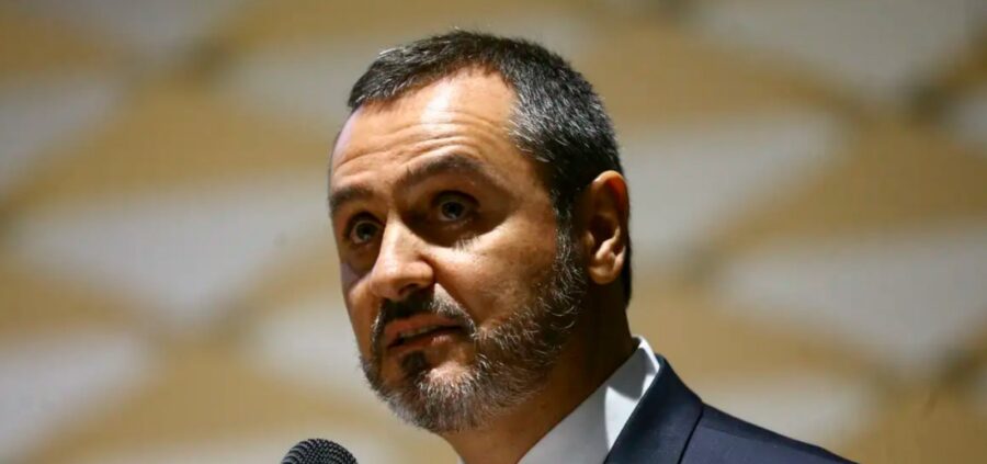 Andrei Rodrigues nega monitoramento ilegal de ministro do STF e defende permanência na PF