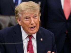 Após ameaçar de aniquilação, Trump afirma que os EUA tiveram uma reunião muito boa com o Irã