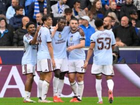 Aston Villa sofre, mas estreia na Champions com vitória sobre o Club Brugge