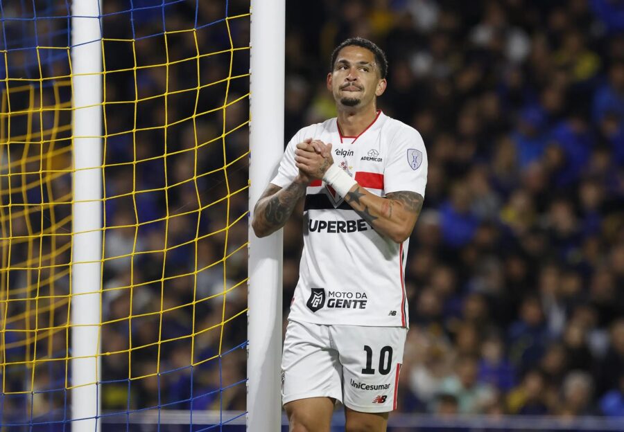 Atuações do São Paulo: Luciano e Calleri são vilões em derrota para o Boca