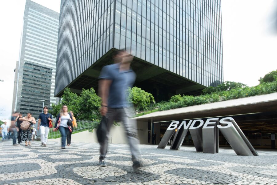 BNDES já recebeu R$ 8,2 bi em pedidos de empréstimo no Plano Brasil Soberano