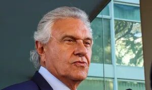 Caiado recebe alta depois de três dias internado em São Paulo