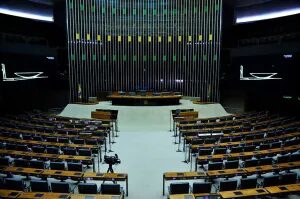 Candidatos do Novo e do PL lideram disputa pelo Senado no Maranhão