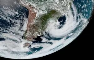 Ciclone ameaça o Sul com tempestades, granizo e risco de tornados