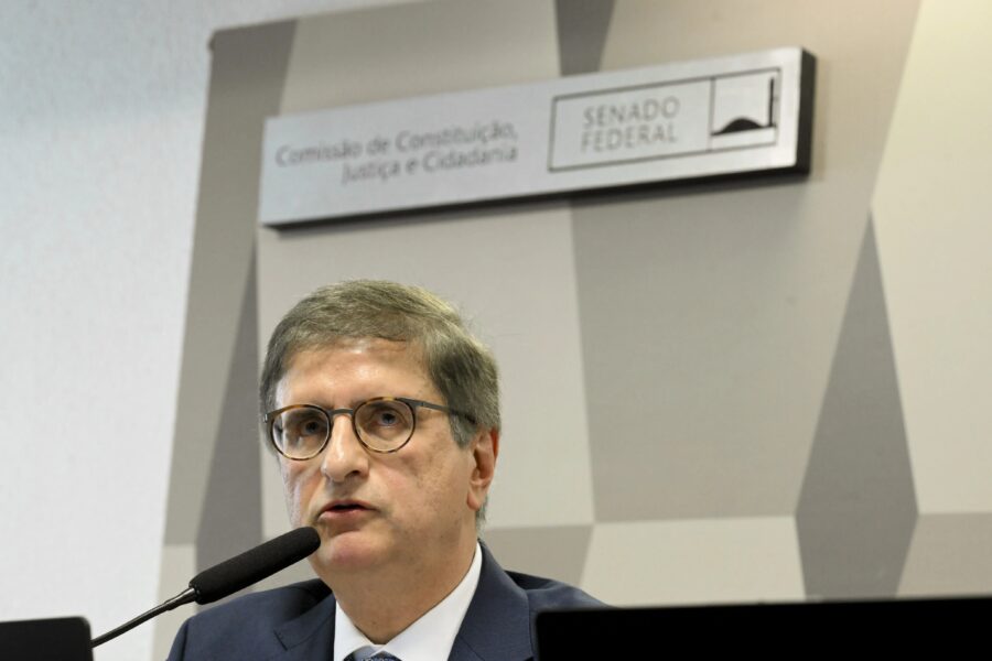 Conselho do MPF decide nesta sexta-feira se abre investigação sobre Gonet no caso Master